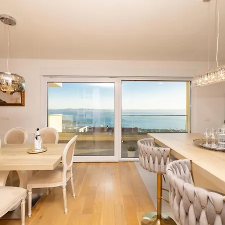 Penthouse Nikola Διαμέρισμα