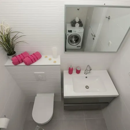 Penthouse Nikola *